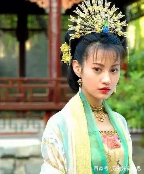 古装剧黑化后最美八大女星:热巴第5,丽颖第3,第1名人面兽心