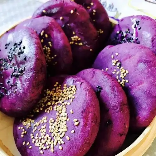 紫薯饼,这样的做法大家都会,真的很美味噢