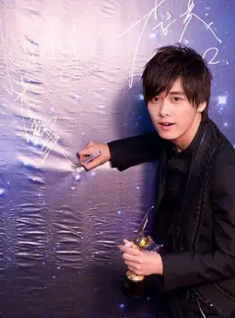 15岁收到人生第一张纸条——"好男儿"李易峰的早恋故事