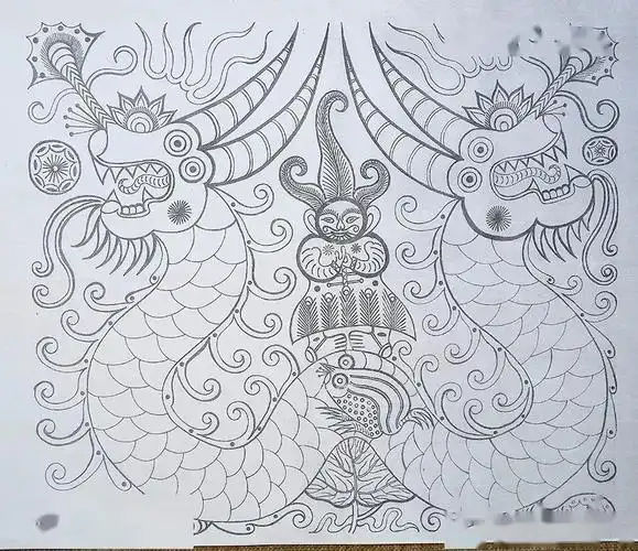 施洞苗族破线绣的纹样多以当地传说为题材,各种人物和鸟兽故事被描绘