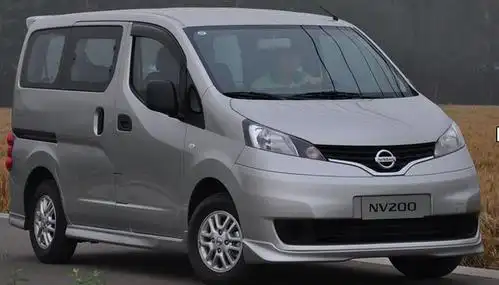 谁有日产进口面包车的图片啊?