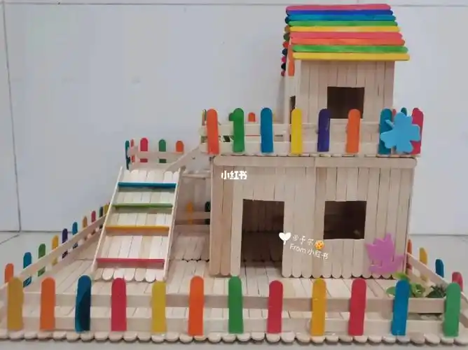 学前教育 #雪糕棍手工  #手工  #diy手工制作小房子