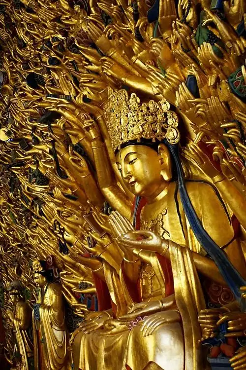 重庆大足石刻一一千手观音