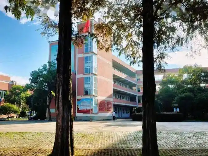 实中人实中情衢江区实验中学教师诗词作品展二