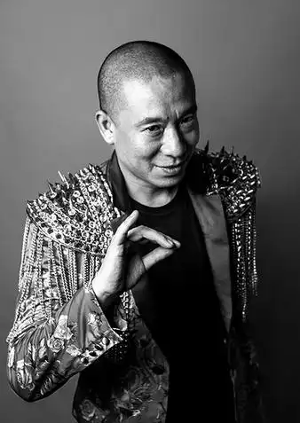 滚圈纯爷们梁龙与王菲的过往恋情曝光