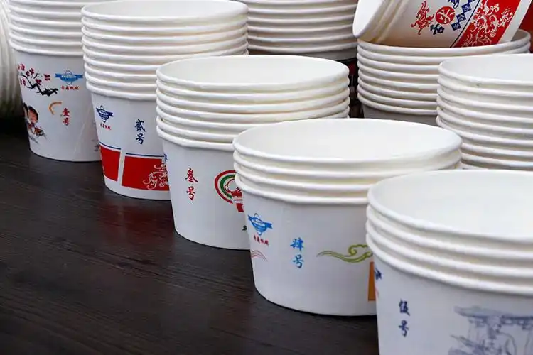 纸碗一次性碗小号中大号 商用外卖打包家用聚餐吃饭加