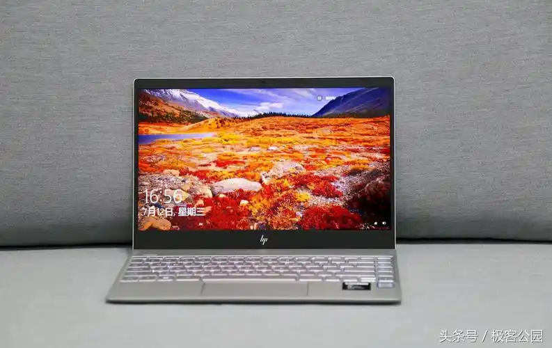 惠普薄锐 envy 13 体验:中端的定价,却有「旗舰」的设计?