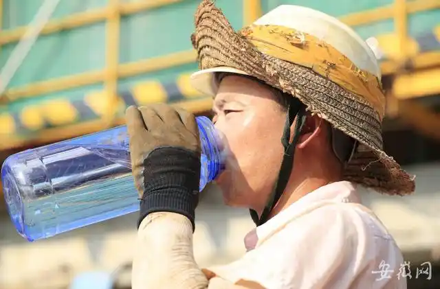 新安晚报 安徽网 大皖新闻讯 入伏后,合肥迎来高温酷暑天气.