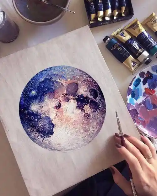 用彩铅绘制星球质感十足