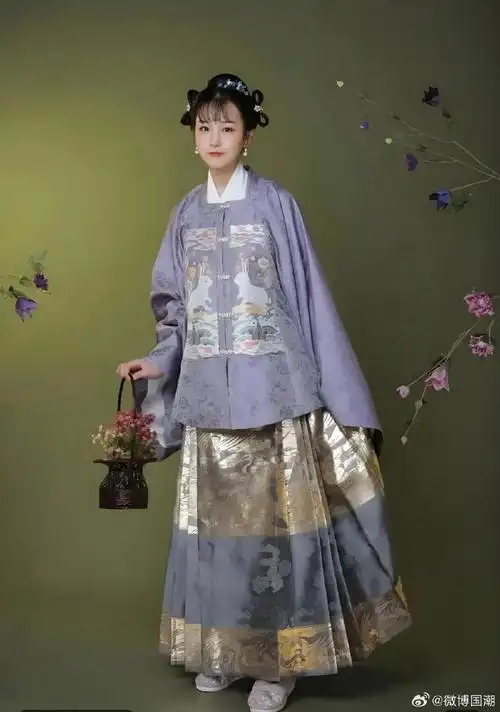 中秋聚会怎么穿