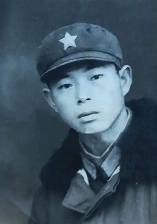 畅饮千杯少 战友情深深——记盛喧欣老班长携家人来德探访战友们