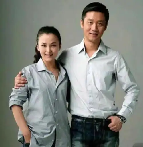 回顾50岁柯蓝只恋爱不结婚感谢黄志忠陪了我10年