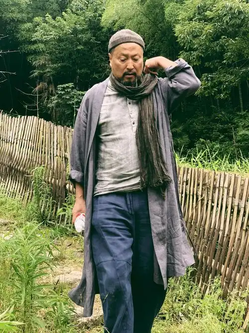 国家一级演员牛飘拍摄电视剧早安故宫现场照片