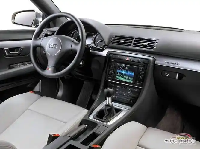 2002款奥迪s4 quattro