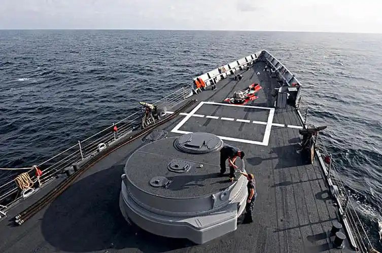 海员,前甲板,护卫舰,美国军舰_高清图片_全景视觉