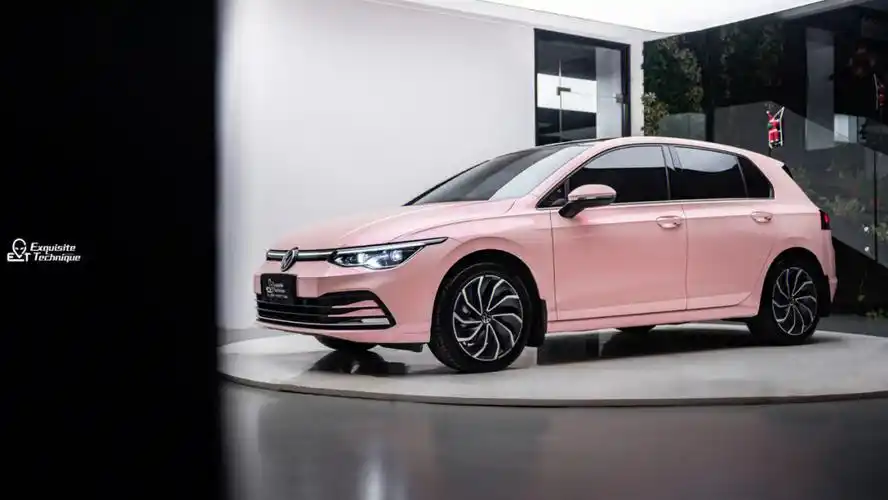 大众高尔夫8胭脂粉