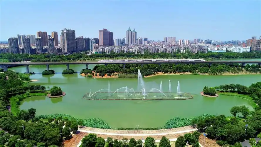 孝感 槐荫公园.jpg