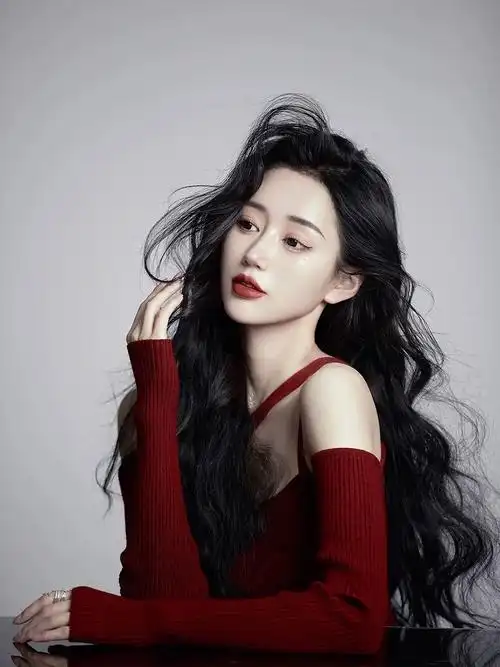 红色系韩式肖像写真展现魅力释放