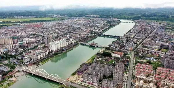 芷江县城全景3,气象相当博大厚重"沈从文旧居陈列馆"所刊,沈从文曾于