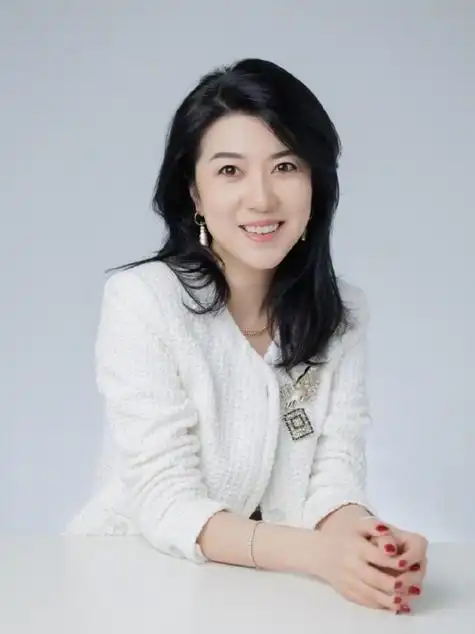 胡锡进与美著名"中国美女间谍"方芳餐叙(2)