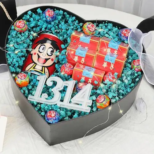 圣诞情人节跨年香烟礼盒男朋友男生老公生日礼物创意礼盒