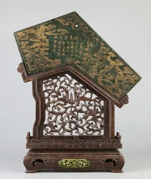 磬是各种祭祀活动中必备的传统乐器之一.