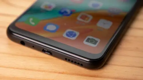 华为畅享10e体验评测 5000mah超长续航不惧电量恐慌