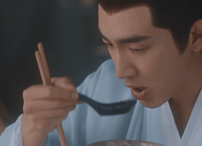 同样是演吃戏把林更新赵丽颖王一博放一起看差距就出来了