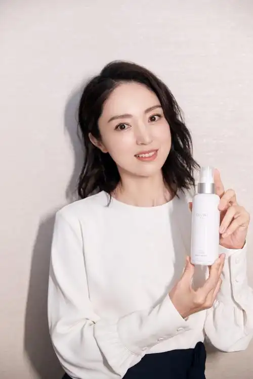 7.22 董璇(品牌宣传照)