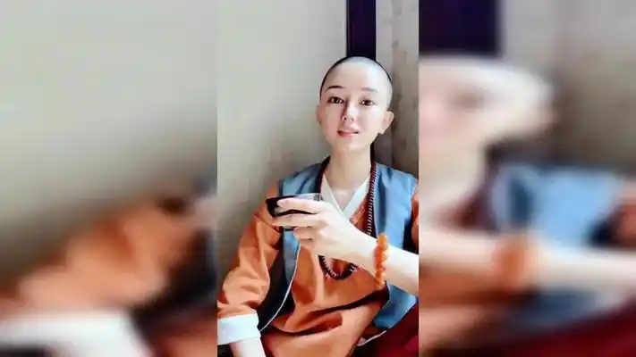 寺院里的最美尼姑,看到她都想去出家了