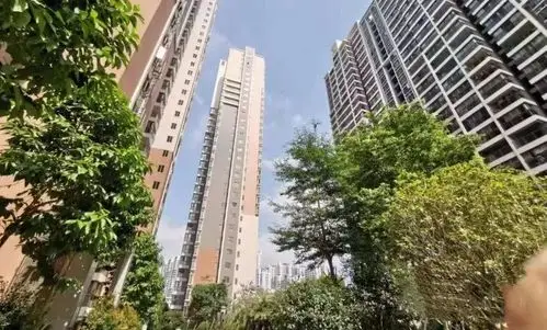 悦泰春天由联泰地产开发建悦泰春天由联泰地产开发建设,地处汕头金平