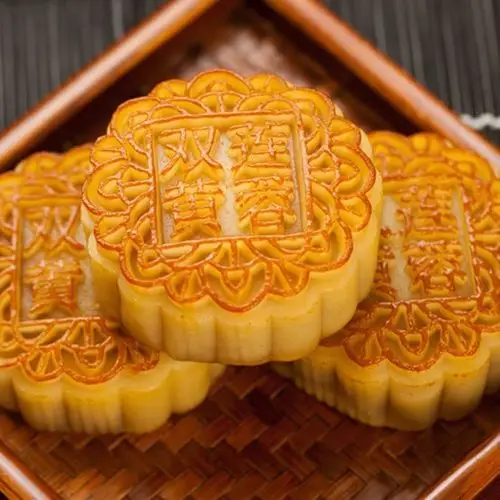 广式双黄白莲月饼中秋月饼