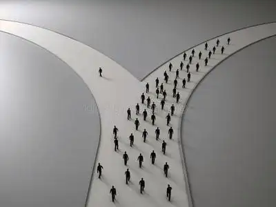 十字路口的选择图片