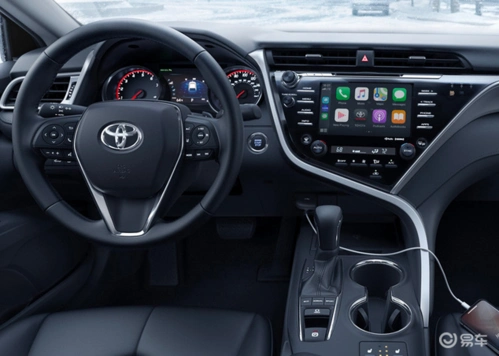 2020款丰田凯美瑞现身路试,中网大改,2.5l可选四驱