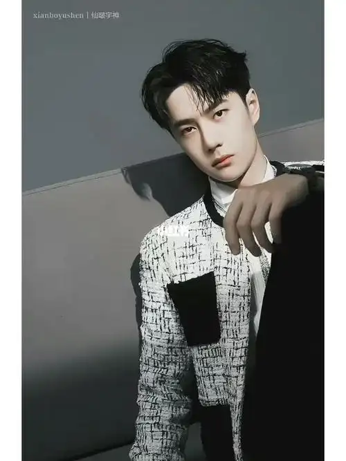 王一博八字 丁丑 丁未 己卯 一个外阴内阳的名旺格.