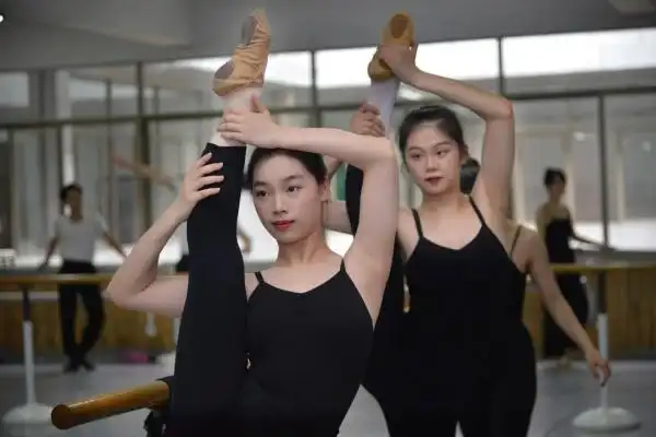 朱敬东名师工作室-之江汇教育广场