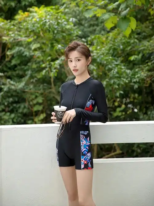 正品 女泳衣 大码