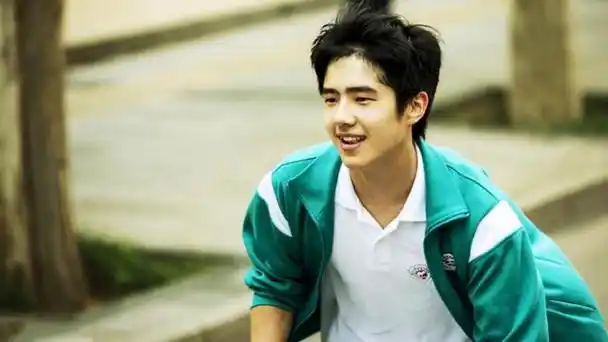 刘昊然,那位曾经青春帅气,事业风生水起的年轻演员,似乎在感情的波折