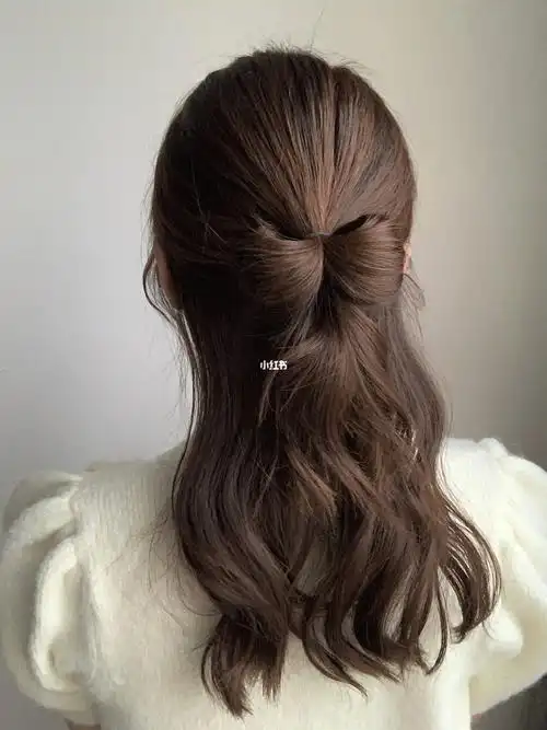 日系编发教程蝴蝶结半披发