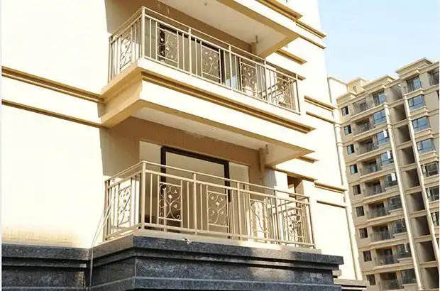 新型阳台护栏装饰图片大全