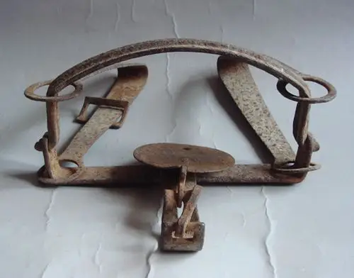 老民俗早期捕猎夹子