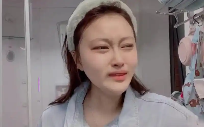 童星孙侨潞猝逝背后因情伤长期失眠患抑郁症被抢救两次