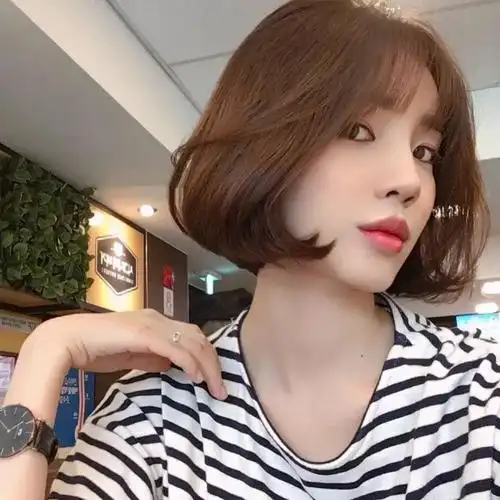 经典百搭的齐耳短发发型,造型更多变,修饰脸型好打理