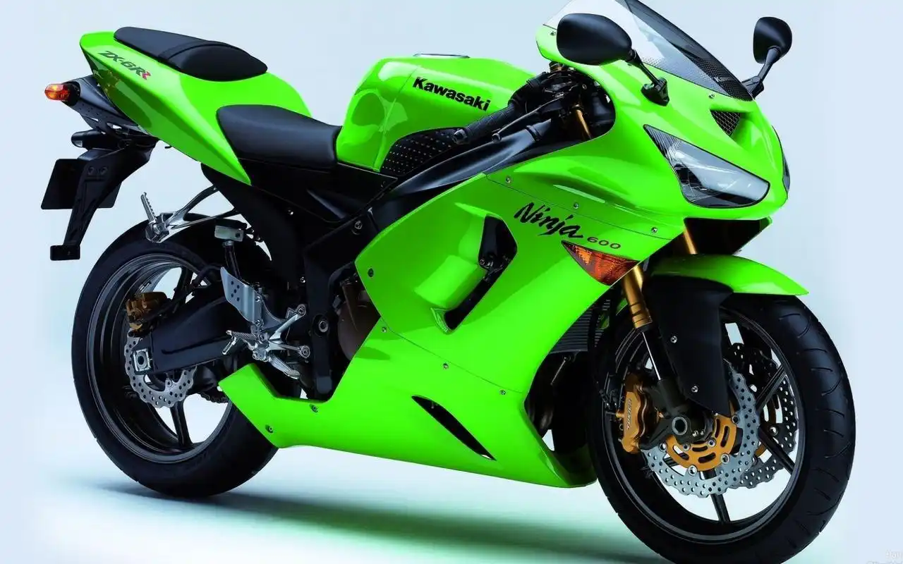 川崎摩托车高清图片合集电脑桌面壁纸下载第一辑