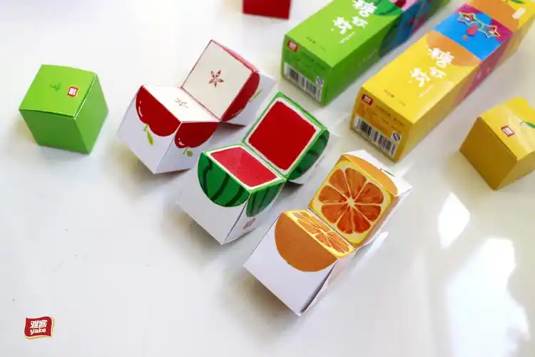 "糖软软"水果糖包装设计