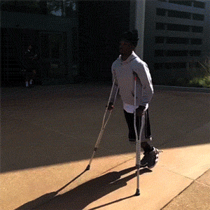 高速公路骑摩托车摔跤搞笑gif动图_动态图_表情包下载_soogif