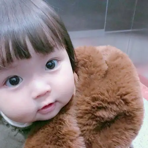 自截/罗熙/头像