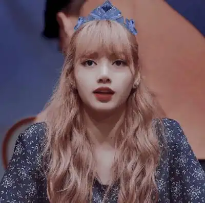 人间芭比,lisa,black pink