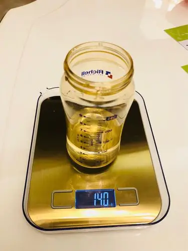 【410班舒宁科学实验一:常温下100毫升水能溶解多少克食盐】