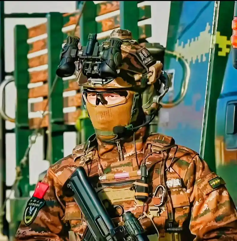 pap猎鹰突击队反劫机训练新照,装备挺好.#警务实战训练 # - 抖音